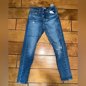 Levi High Waist Wedgie Skinny Jeans